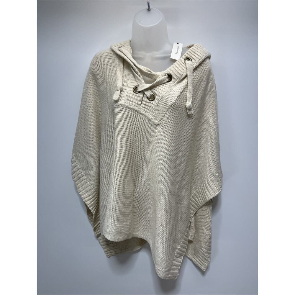 ALYA Hooded Chunky Pullover Poncho Lace-Up Front Women’s Size Small/Medium NWT